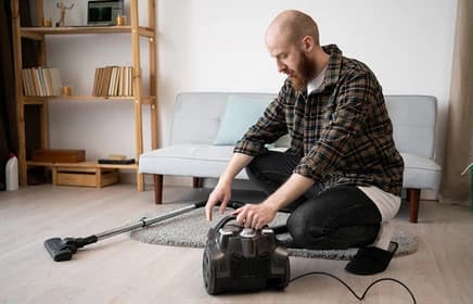 Zdjęcie artykułu blogowego: W jaki sposób wyczyścić filtr HEPA do odkurzacza?